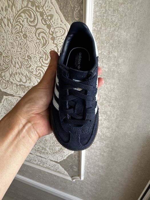 Продам детскую обувь на мальчика