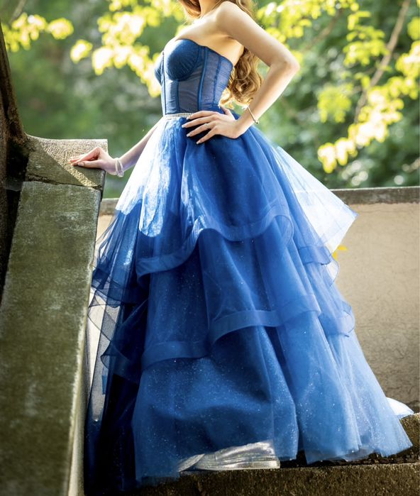 Бална рокля