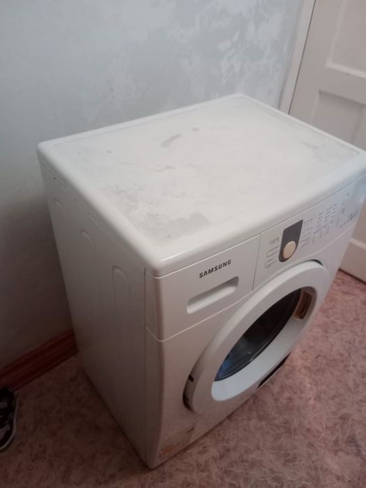 Продам стиралка.