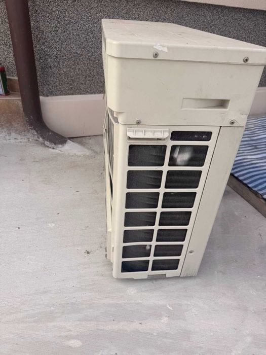 Климатик дайкин урус арара 24