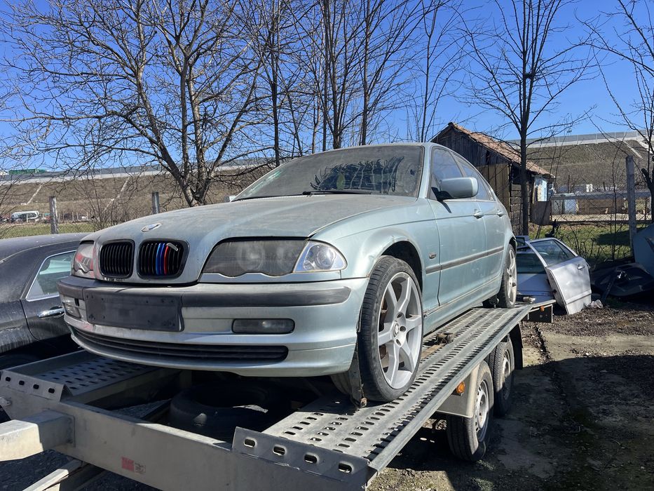 Piese bmw 320i  6 pistoane