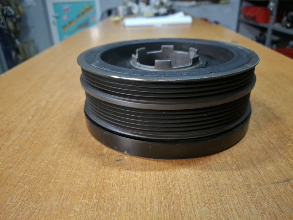 Fulie vibrochen Bmw E46 2.0 D 136CP