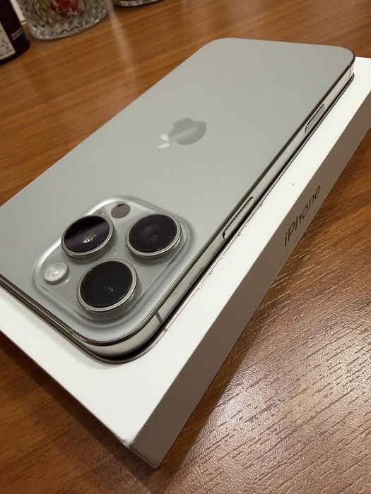 Iphone 16 Pro Max 256 GB ca nou, 10/10