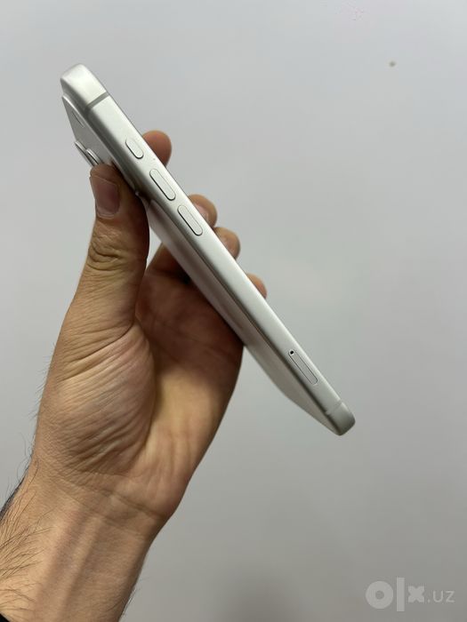 Iphone 17 pro max srochni