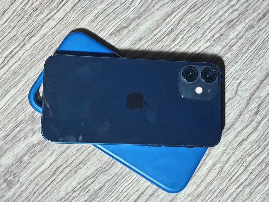 Продам IPhone 12 mini 128gb