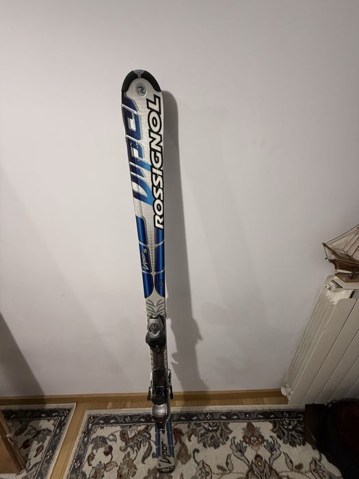 Продавам ски Rossignol