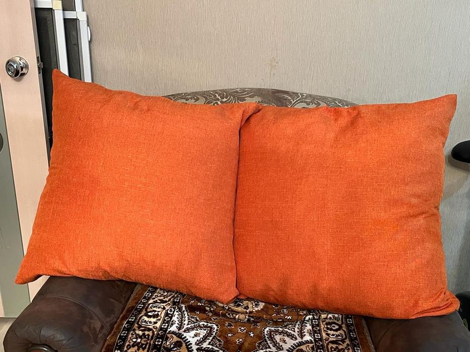 Диванные подушки