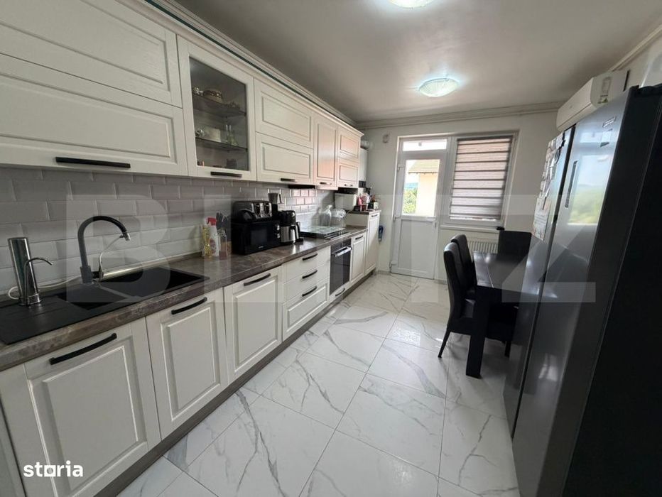Apartament cu scara interioara, 100 mp, boxa si garaj, zona Central