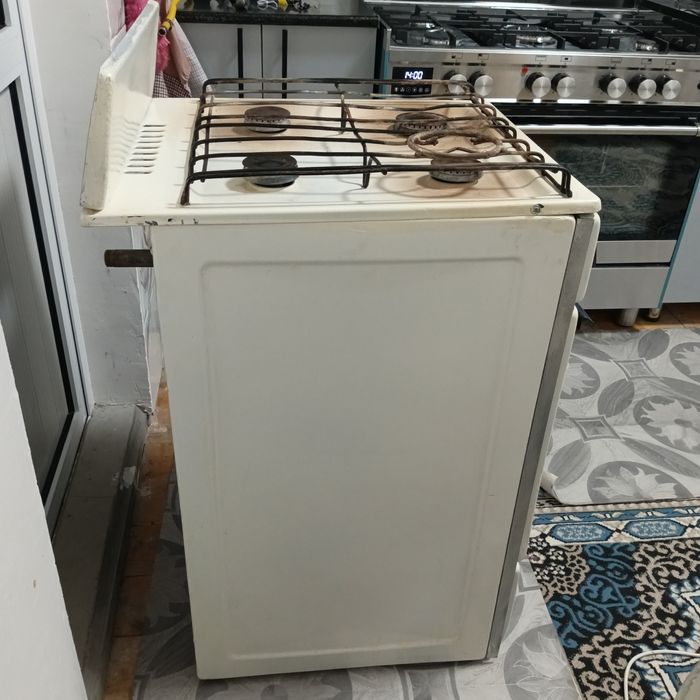 Газовая плита российская