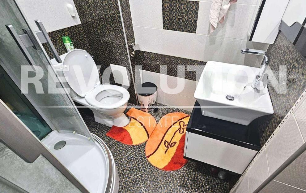 Дава се под наем Тристаен апартамент в Варна, Левски - 95 кв.м за 707.88 € - Снимка #5