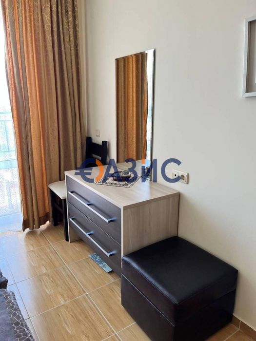 Продава се Двустаен апартамент в Свети Влас - 64 кв.м за 988 €/кв.м - Снимка #9