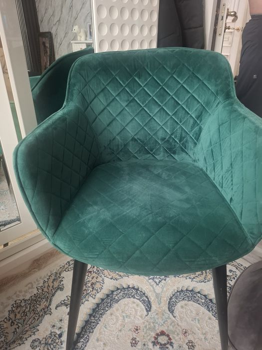 4стуля  сапасы жақсы мықтты