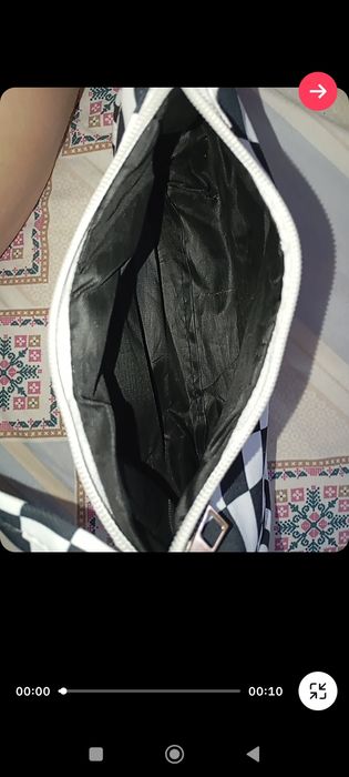 Продам сумку в клеточку