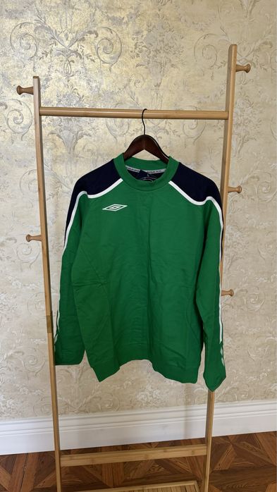 Umbro спортивная одежда новая