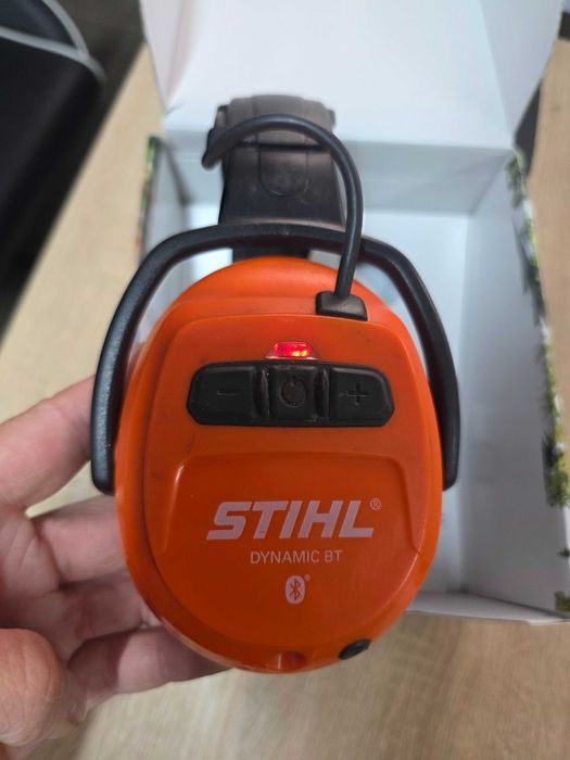 Casti de protectie auditiva Stihl cu Bluetooth