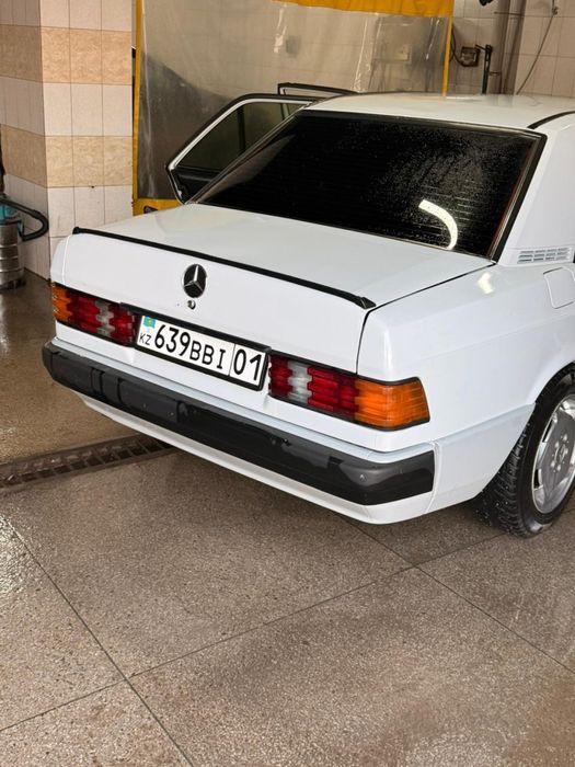 Mersedes benz 190