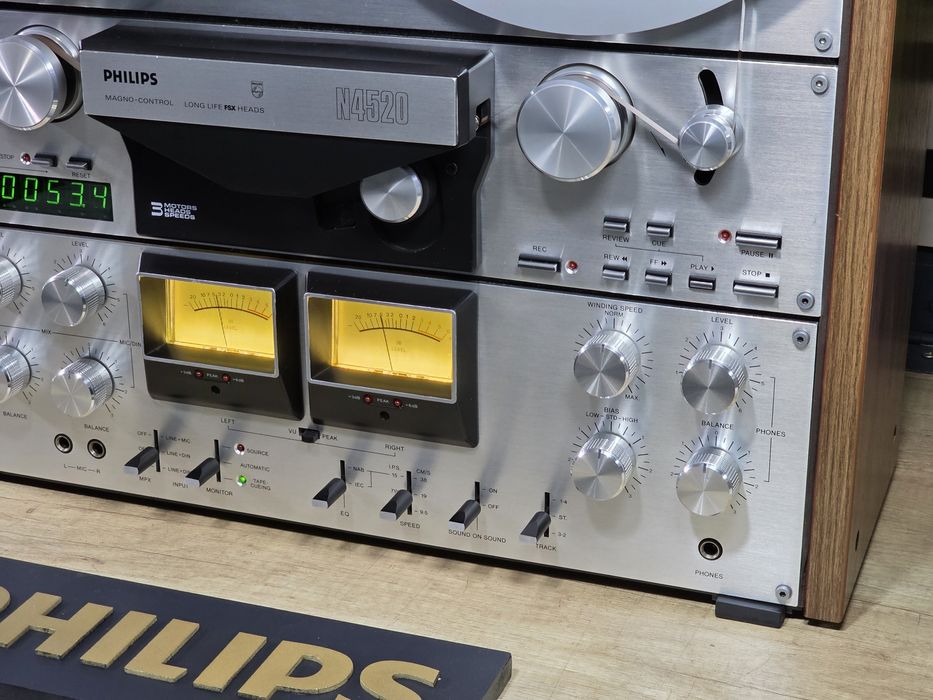Magnetofon PHILIPS N-4520, role 26cm, 3 head, bias adjust, capac antipraf
