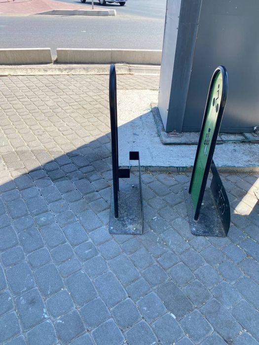 Velostayanka velosiped toxtash joyi uchun