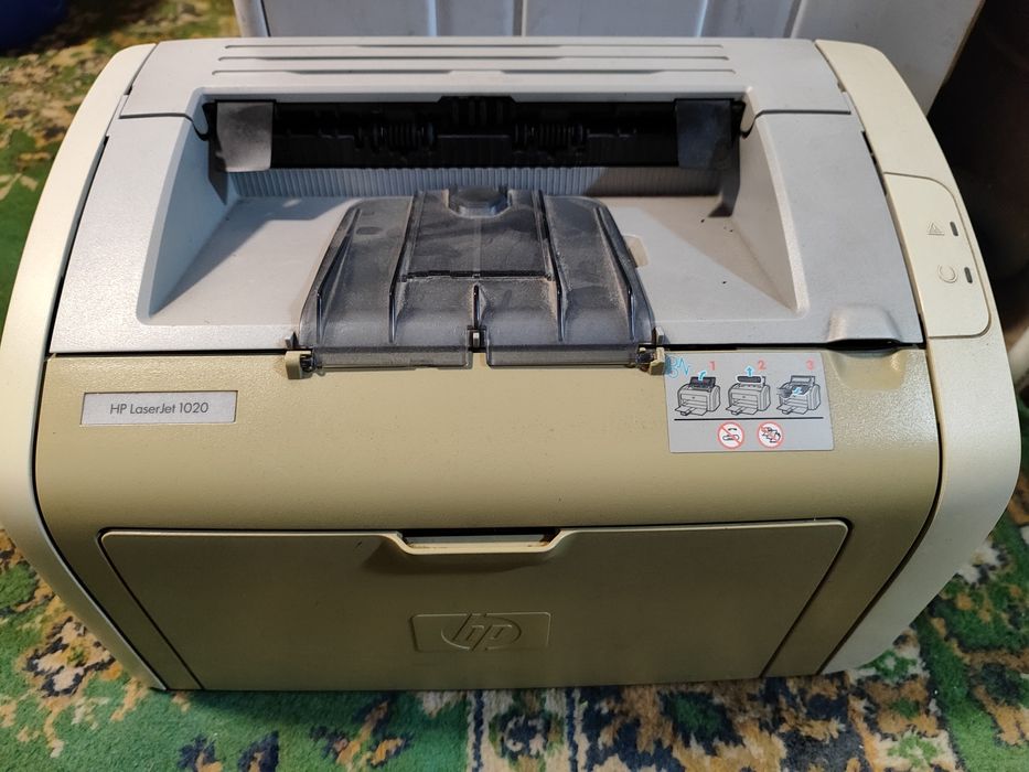 Принтер hp 1020 рабочий.