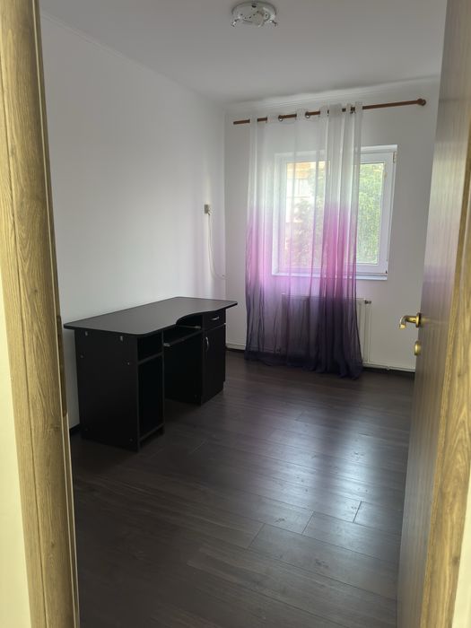 Apartament cu 3 camere de inchiriat in Fundulea