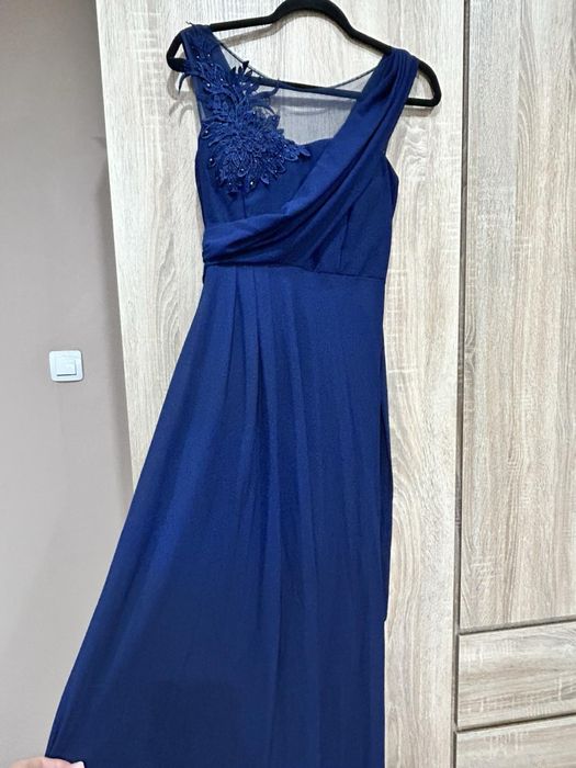 Официална синя рокля