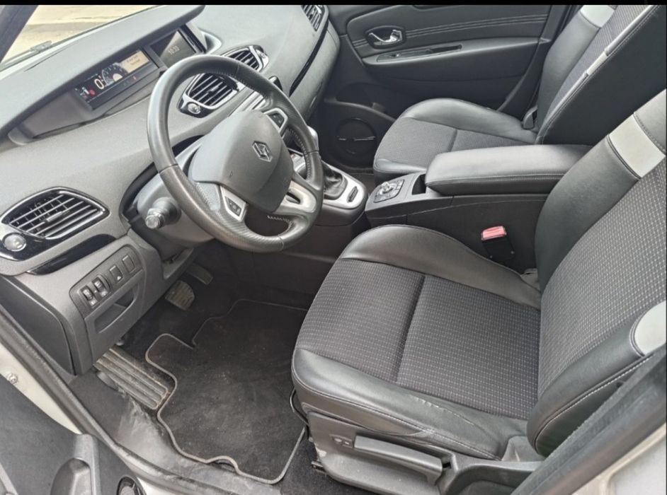 Рено Гранд Сценик Renault Grand Scenic