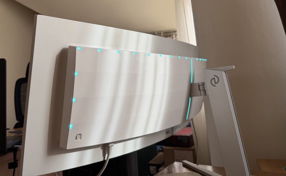 Monitor curbat ultra wide Philips Evnia 49”