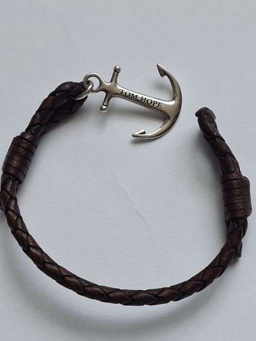 Impletire piele /ag.Tom Hope