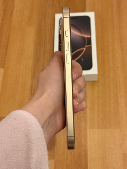 iPhone 16 Pro Max stare perfecta