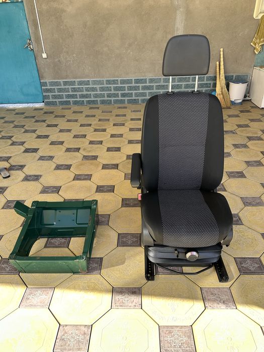 Качалка сидение на спринтер.