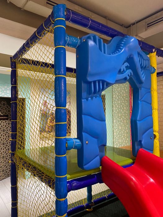 Продам лабиринт детскую игровую зону