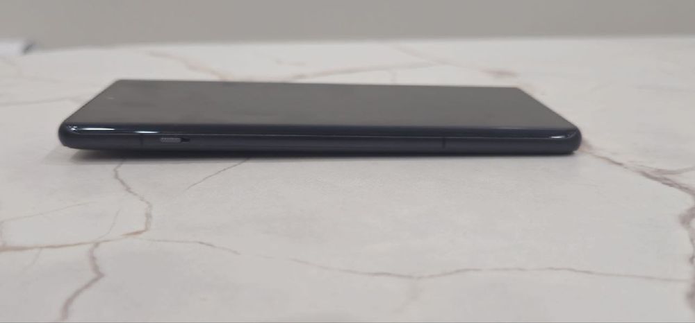 One plus 12r в отличном состоянии