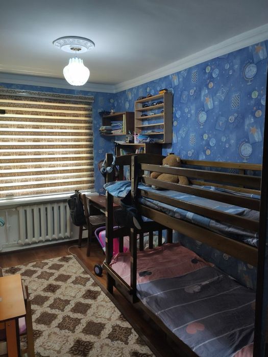 Продаëтся квартира 3/5/5 .