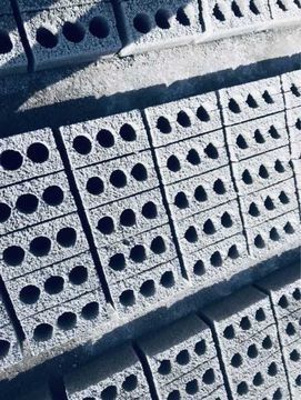 Продаётся шлакоблок (Shlakablok sotiladi 1550som)