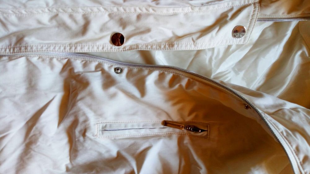 Ветровка 52 - 54размер