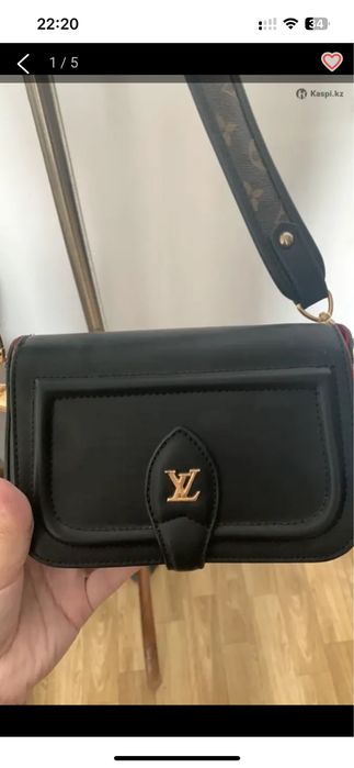 Женская сумочка