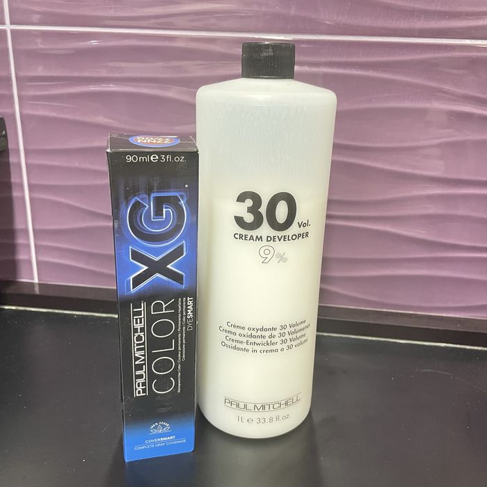 Професионални бои за коса и оксиданти/активатори