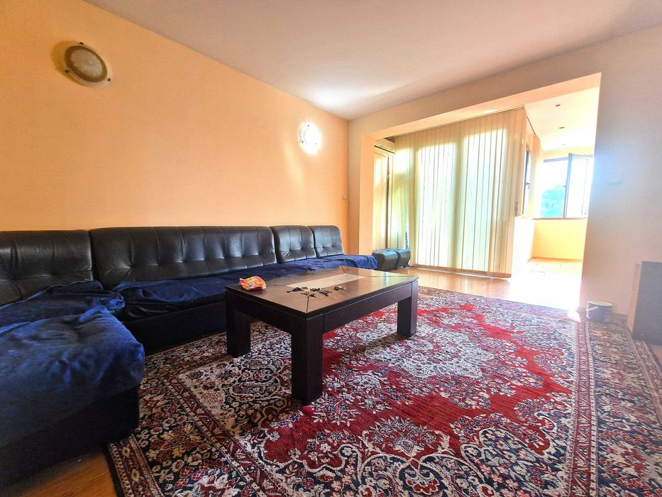 Продава се Тристаен апартамент в Благоевград, Широк център - 116 кв.м за 1078 €/кв.м - Снимка #1