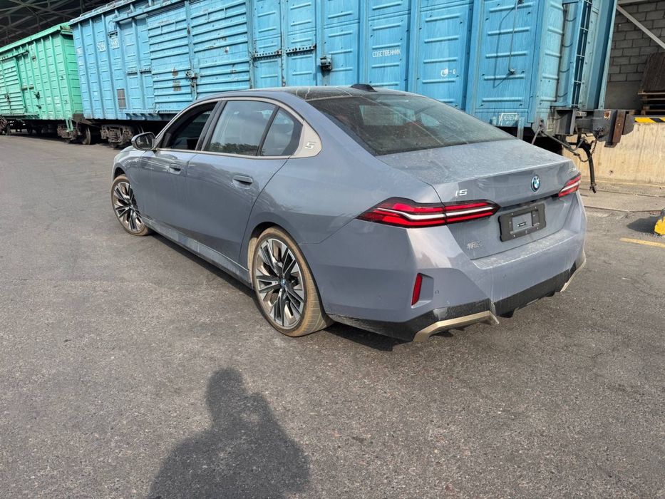 Bmw I5 50l 2025 sotuvda