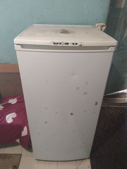 Продам срочно холодильник