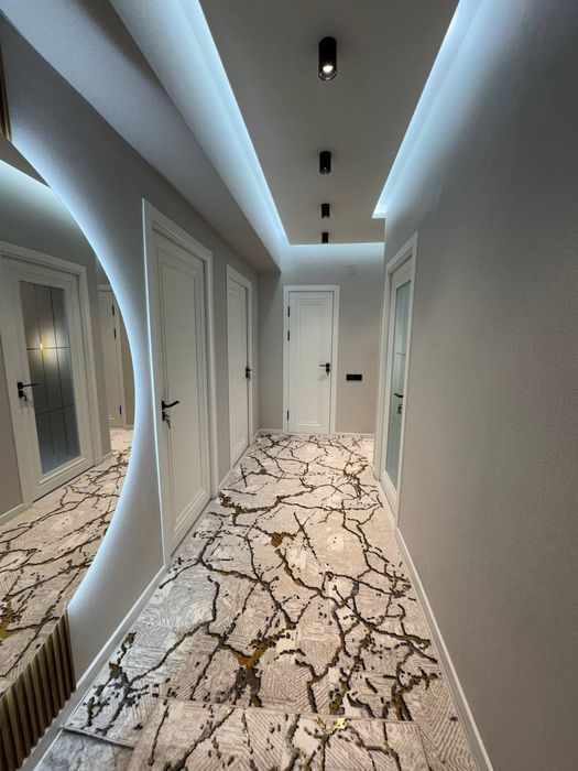 Срочно сотилади Сергели 5А новостройка 3/1/7 евро ремонт хамма нарсала