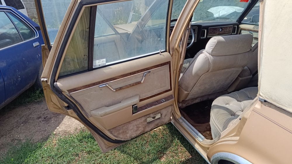 Chrysler Fifth Avenue