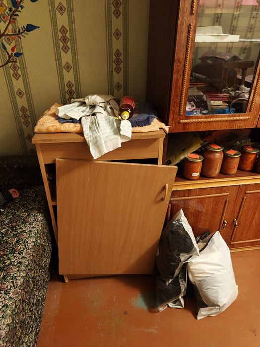 Отдам даром мебель