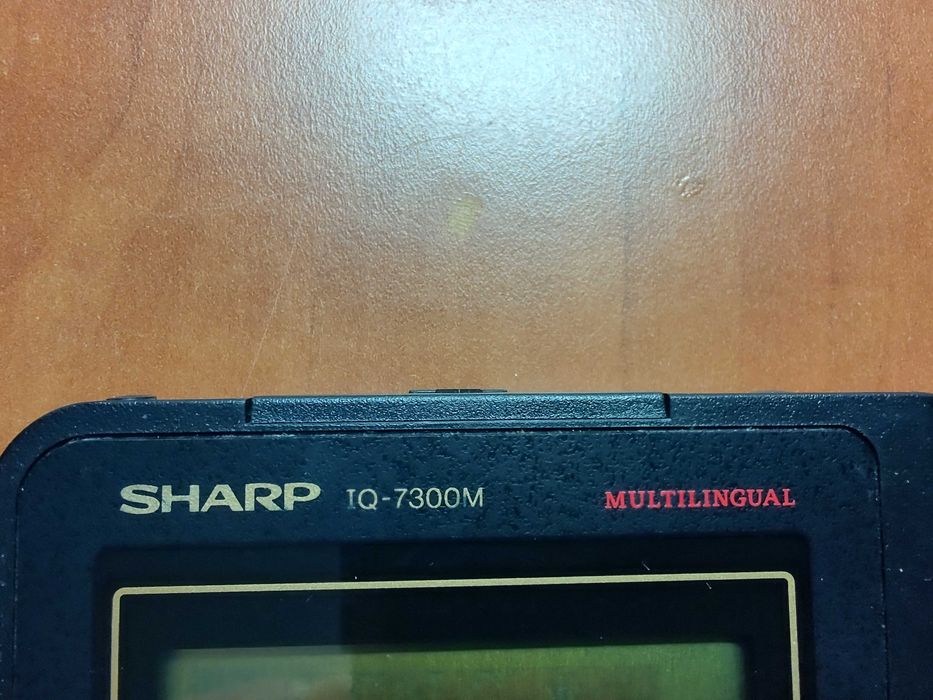 Agenda electronica Organizator electronic Sharp IQ-7300M 64KB