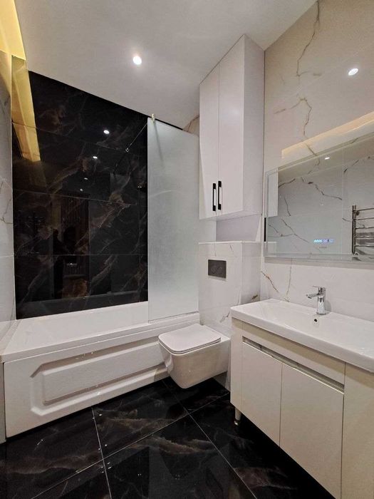 3х комнатная ЛЮКС квартира 109кв/м на районе Вокзала