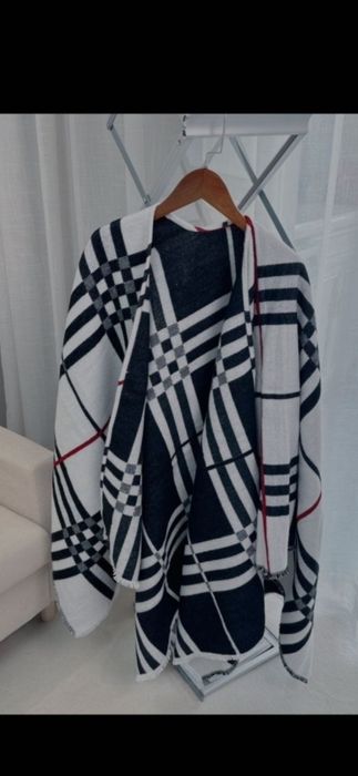 Poncho Burberry-primăvară, model 2026, 3 modele, preț fix