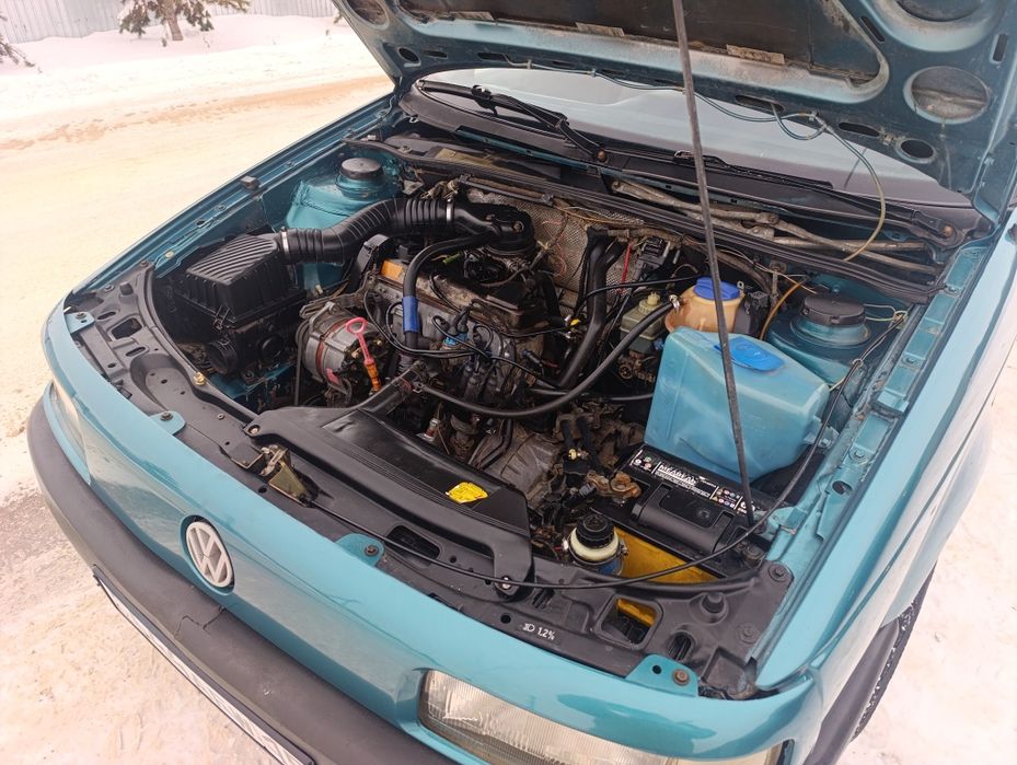 Продам пассат 1.8 моно