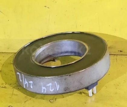 Продам запчасти Мерс124!