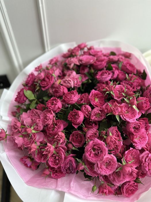 Цветы кустовые розы