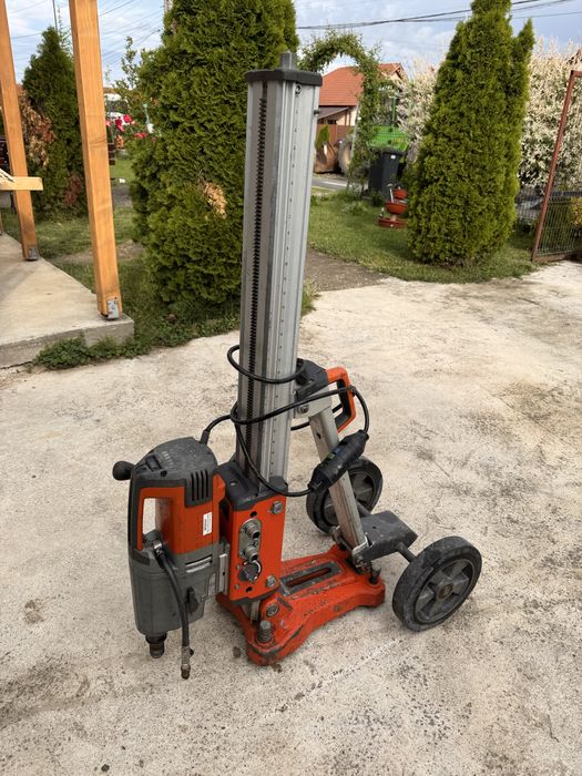 Carota Husqvarna DM 340+ stativ DS 450 + 5 carote